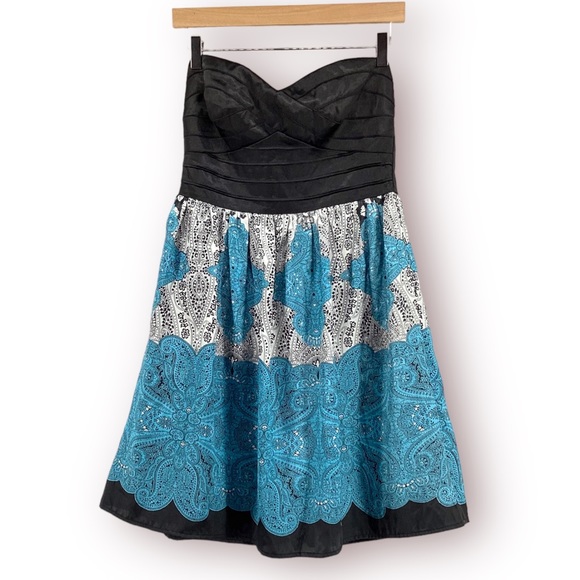 STUDIO Y STRAPLESS DRESS - Picture 13 of 14